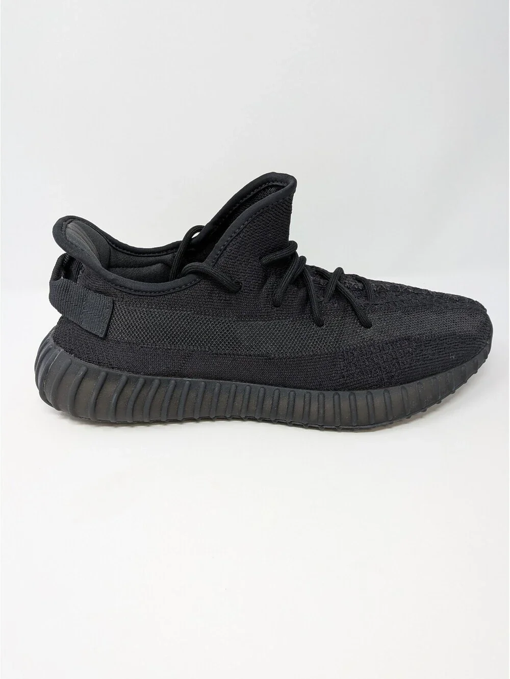 adidas Yeezy Boost 350 V2 Onyx Men's Size 10.5 HQ4540 Black 2022 With Box